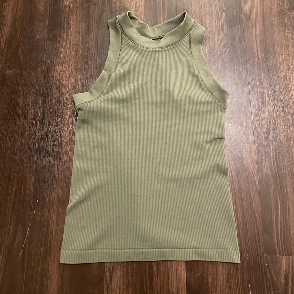 Athleta green tank top woman’s XS